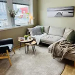 Cozy Central Apartment