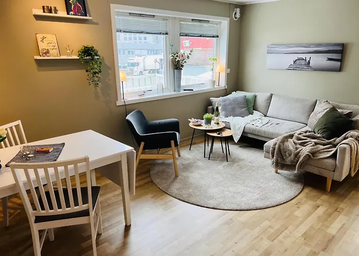 Cozy Central Apartment